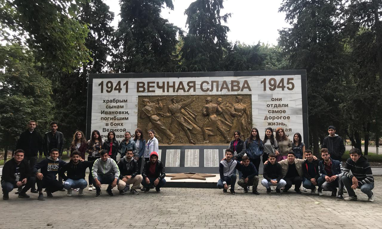 ADPU fəalları İvanovka kolxozunda